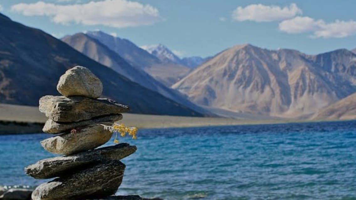 Leh – Pangong Lake (150 Kms.)