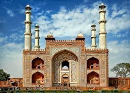 Agra – Delhi