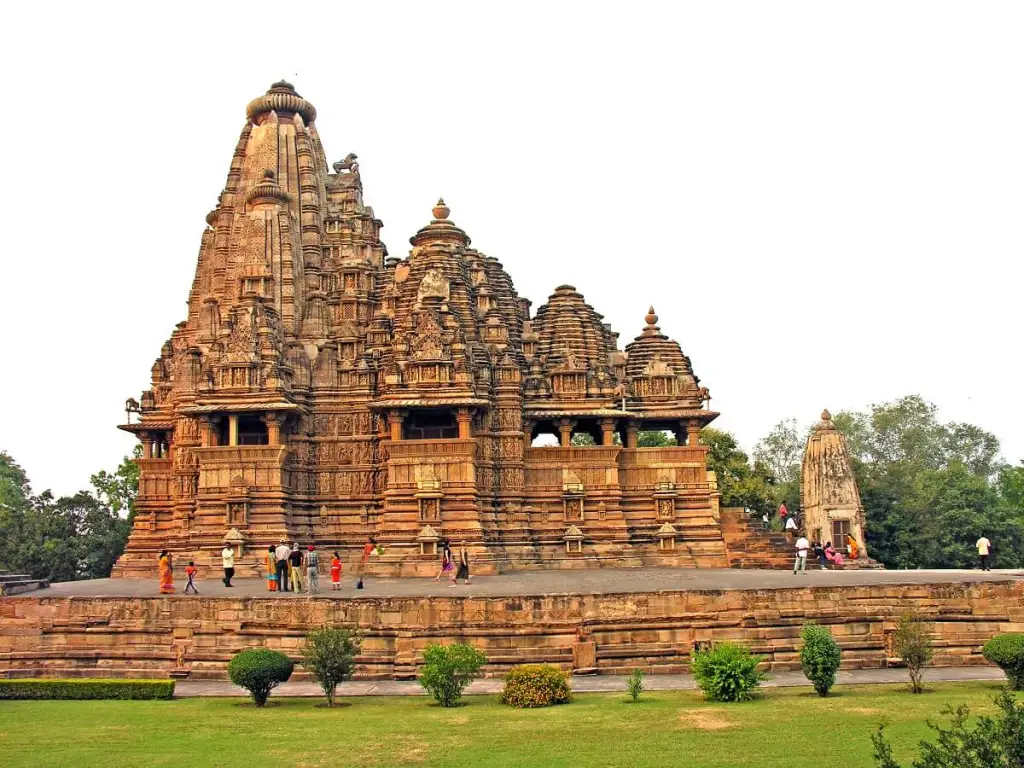  Agra – Khajuraho